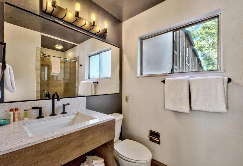 סוויטת 2 חדרי שינה, Becket, Bw Signature Collection