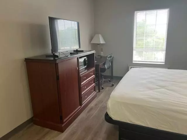اتاق استاندارد با تخت بزرگ, Baymont By Wyndham Lakeland