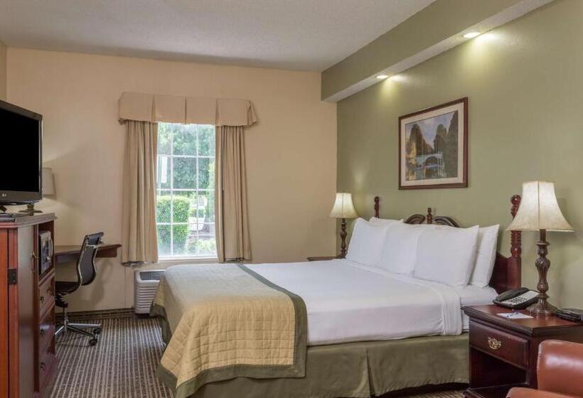 חדר סטנדרט עם מיטת קינג, Baymont By Wyndham Lakeland