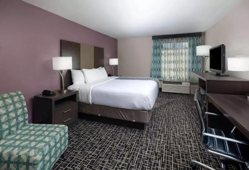 身障者適用キングサイズベッドルーム, La Quinta By Wyndham Snellville Stone Mountain