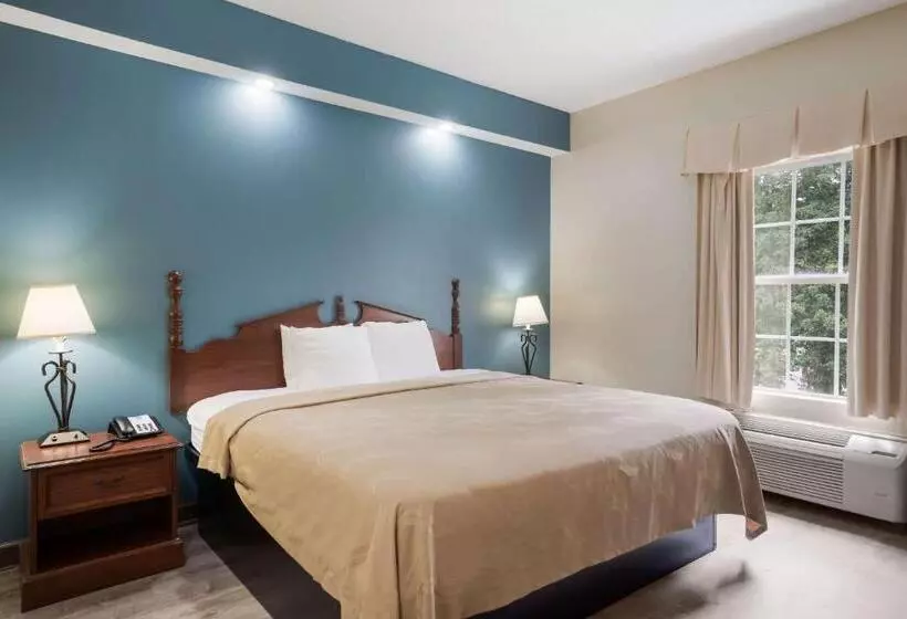 キングサイズベッドのスタンダードルーム, Quality Inn Wilmington