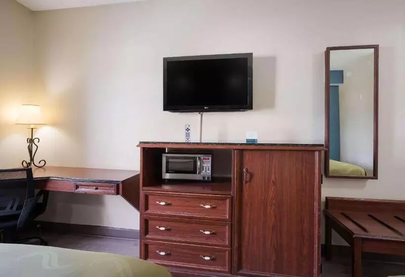 身障者適用スタンダードルーム, Quality Inn Wilmington