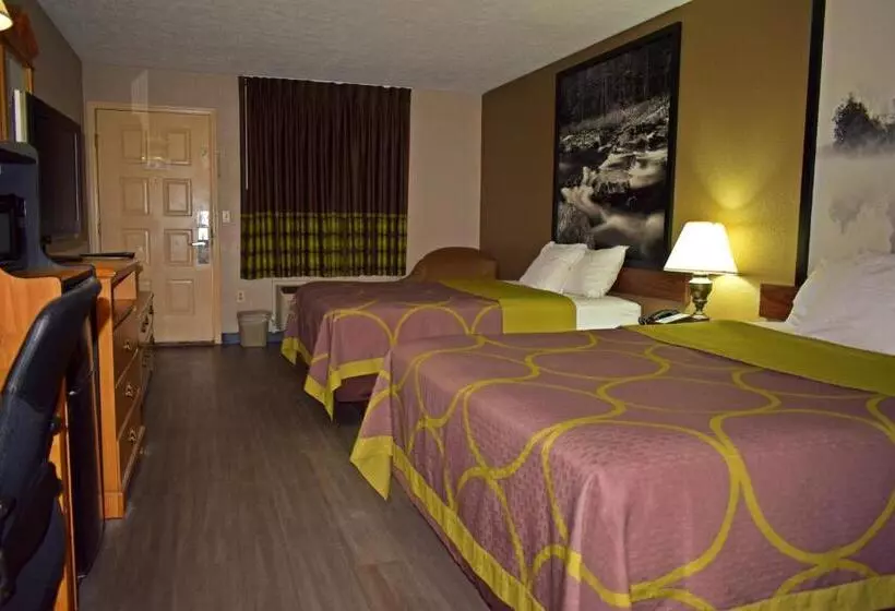 身障者適用スタンダードルーム, Super 8 By Wyndham Fort Chiswell Wytheville Area