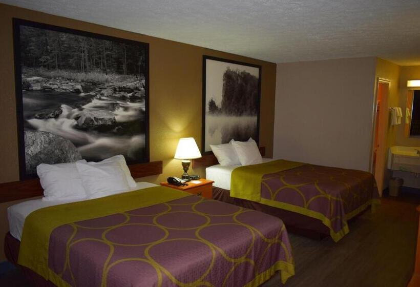 适合残疾人使用的标准间, Super 8 By Wyndham Fort Chiswell Wytheville Area