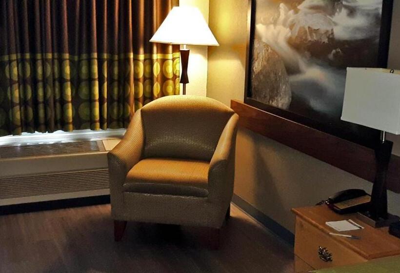 Номер Стандарт, Super 8 By Wyndham Fort Chiswell Wytheville Area