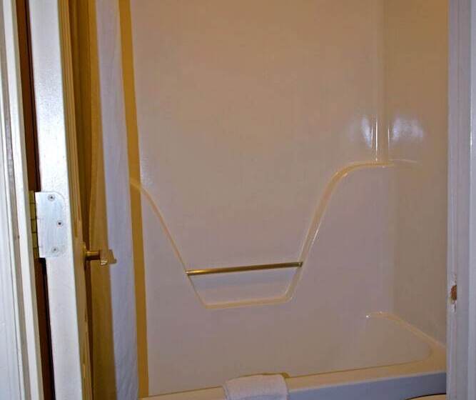 标准间, Super 8 By Wyndham Fort Chiswell Wytheville Area