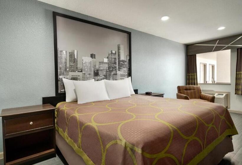 חדר סטנדרט עם מיטת קינג, Super 8 By Wyndham Houston/downtown/i 610