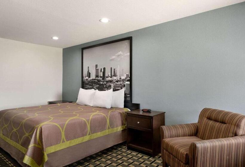 חדר סטנדרט עם מיטת קינג, Super 8 By Wyndham Houston/downtown/i 610