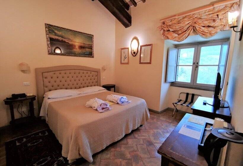 غرفة قياسية مزودة بجاكوزى, Terme Di Stigliano