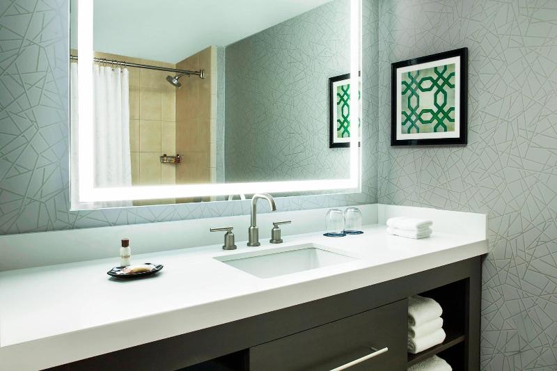 带大床的套房, Towneplace Suites By Marriott Seattle Everett/mukilteo