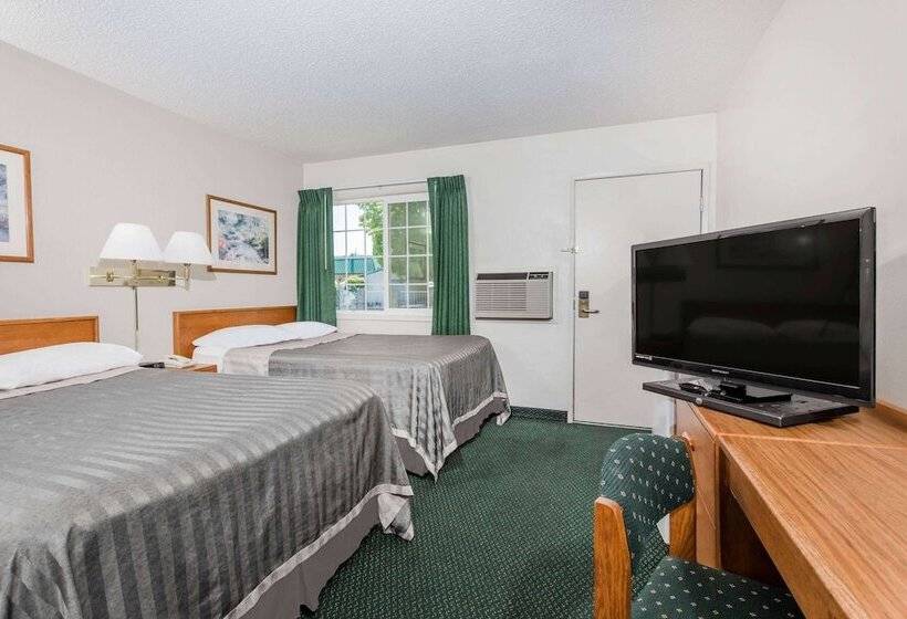 חדר סטנדרט שתי מיטות זוגיות, Travelodge By Wyndham Grants Pass