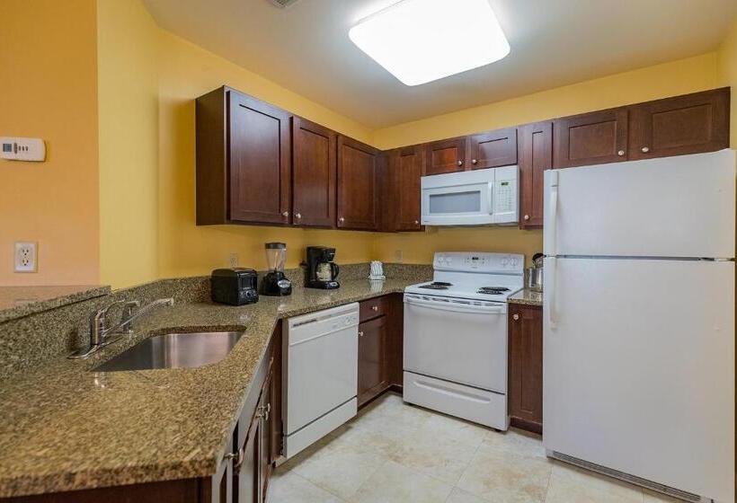 جناح غرفتين نوم, Vacation Village In The Berkshires