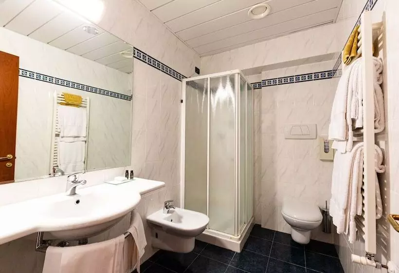 スタンダード４人部屋, Villa Dei Bosconi