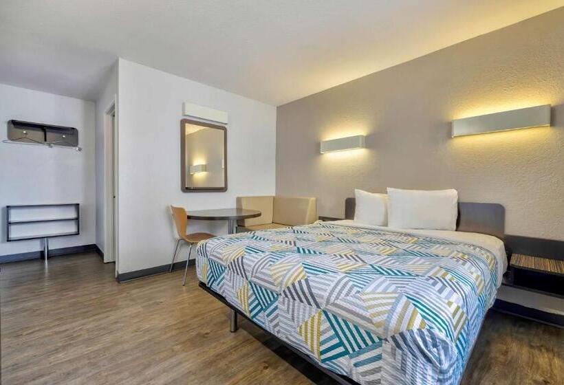 غرفة قياسية, Motel 6 Oshkosh, Wi