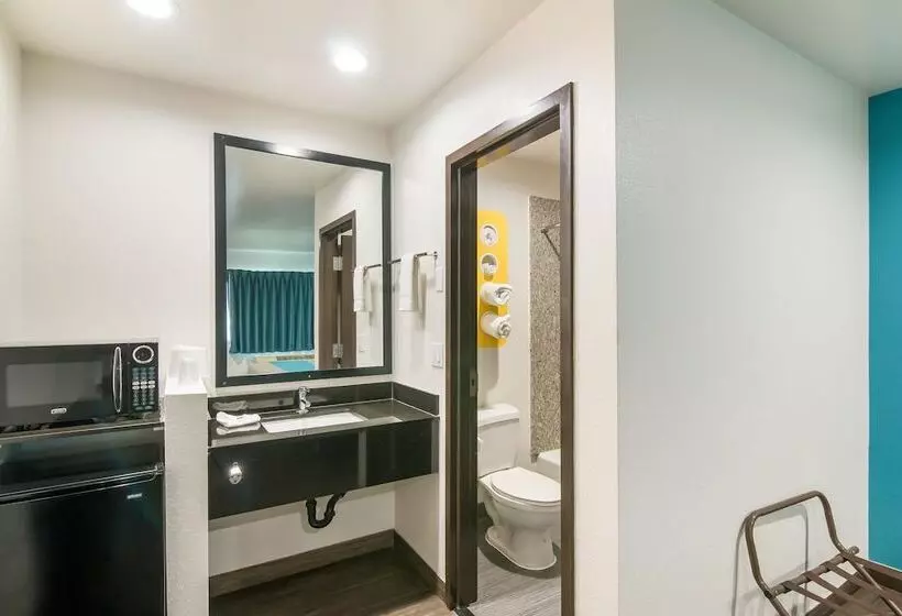 سوییت لوکس, Motel 6south El Monte, Ca  Los Angeles