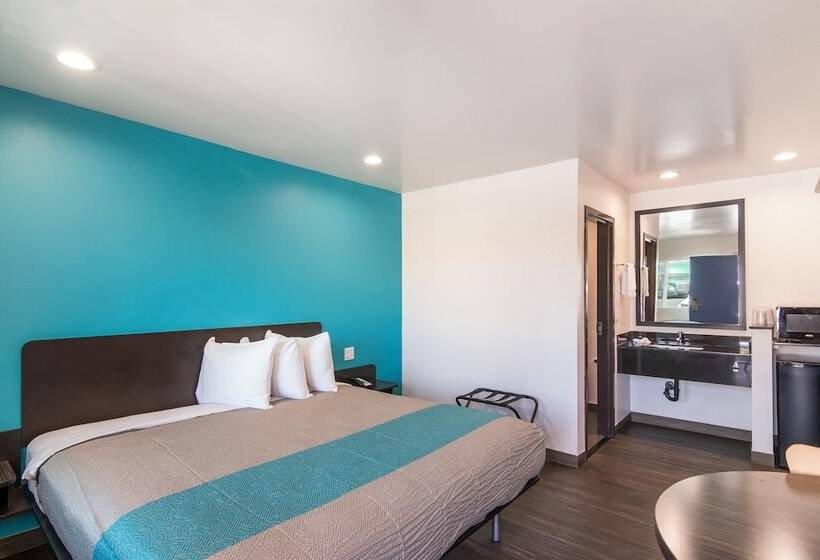 סוויטה דלוקס, Motel 6south El Monte, Ca  Los Angeles