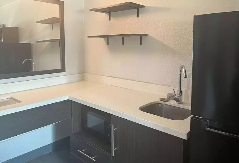 デラックスルーム, Studio 6 Lake Jackson, Tx