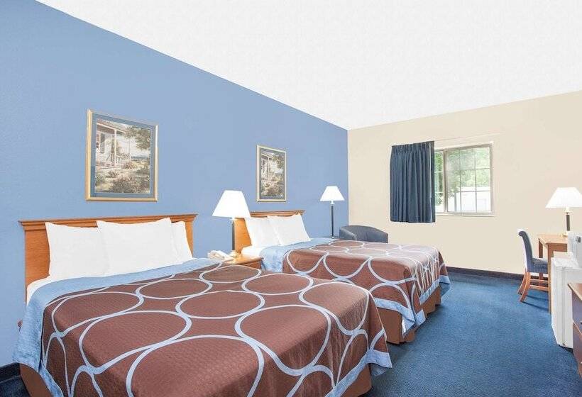 带2个双人床的标准工作室, Super 8 By Wyndham Cobleskill Ny