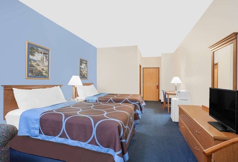 带2个双人床的标准工作室, Super 8 By Wyndham Cobleskill Ny