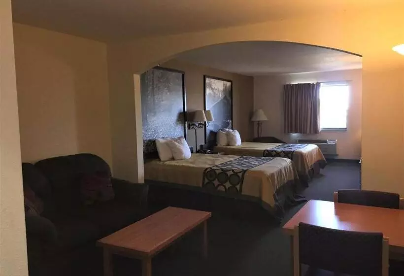 استودیوی استاندارد, Super 8 By Wyndham Columbia East