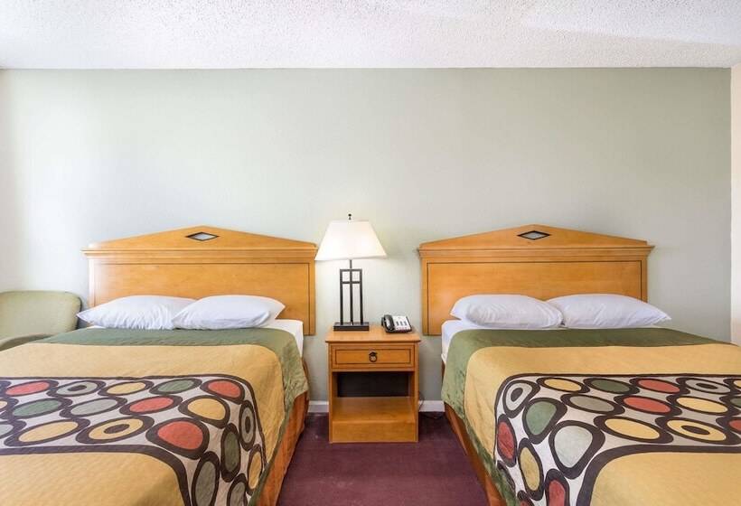2ダブルベッドのスタンダードルーム, Super 8 By Wyndham Manning