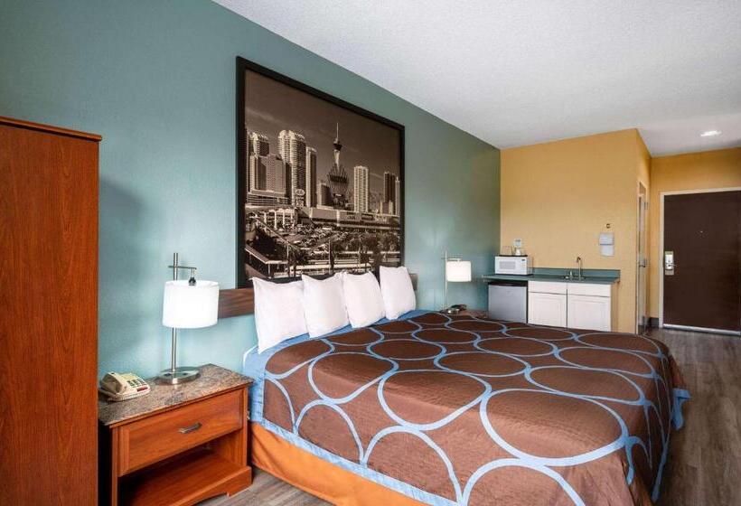 جناح ديلوكس سرير كينج, Super 8 By Wyndham Salisbury