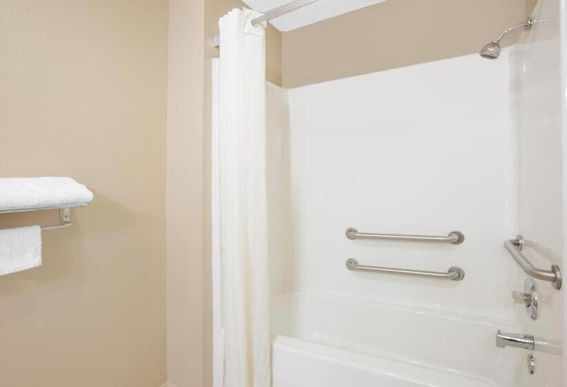 适合残疾人使用的标准间, Super 8 By Wyndham Talladega Al