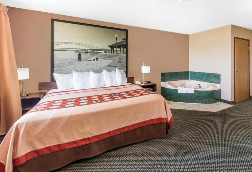 Люкс Deluxe Кровать Кинг, Super 8 By Wyndham Winfield Quail Ridge Area