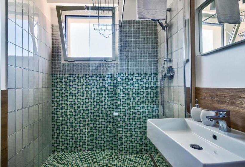 غرفة قياسية سرير كينج, B&b Alusea