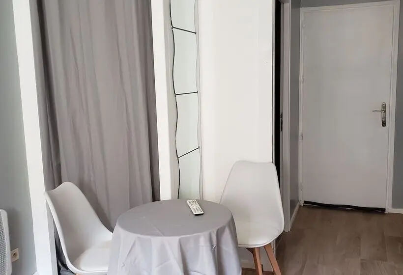 ダブルベッドスタンダードルーム, Le Moulin D Onclaire Chambres D Hotes