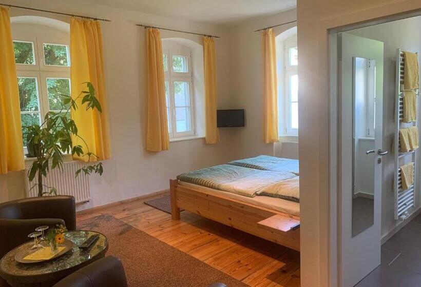 חדר סטנדרט, Loensches Gut