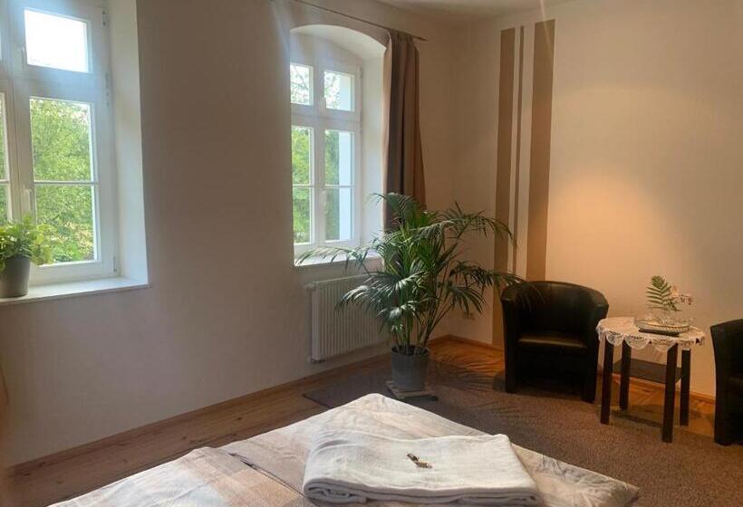 חדר סטנדרט, Loensches Gut