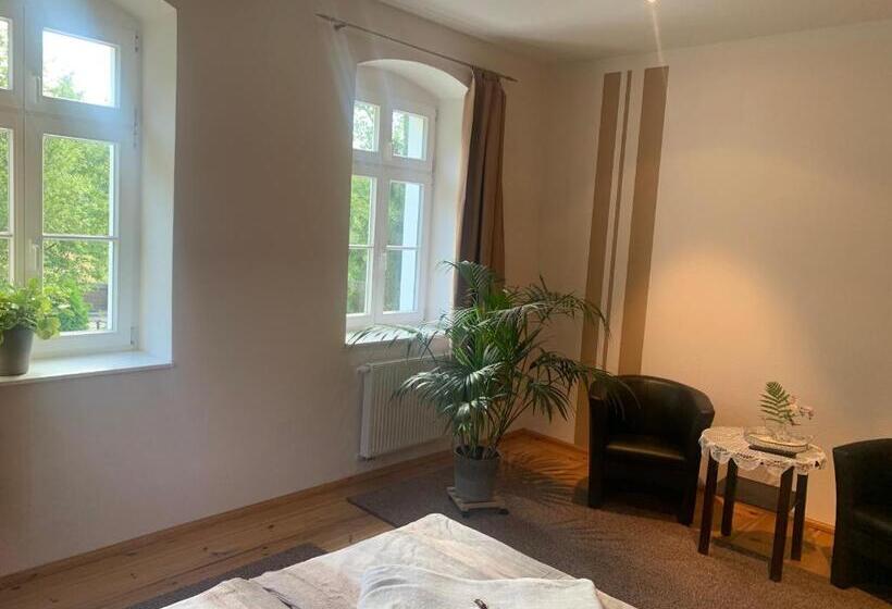 חדר סטנדרט, Loensches Gut