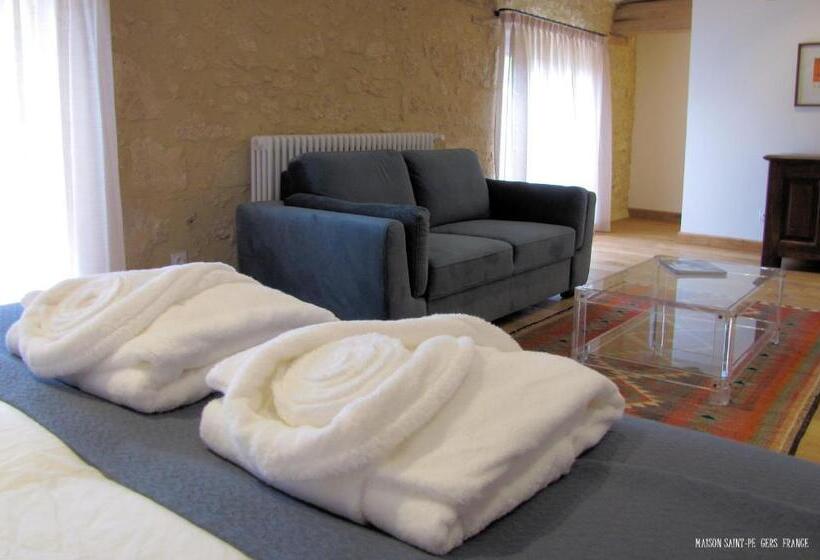 Люкс Superior, Maison Saintpé