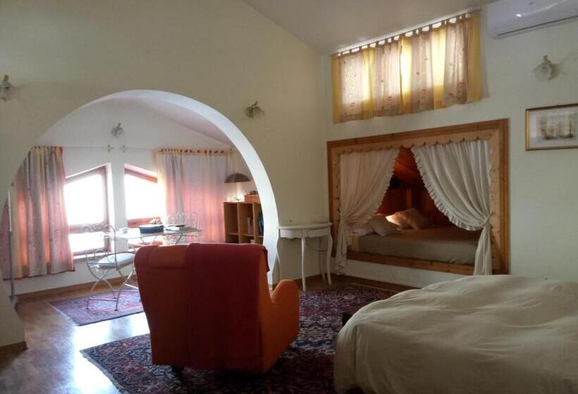 سوئیت 2 خوابه, Villa Carol Appartamento E B&b