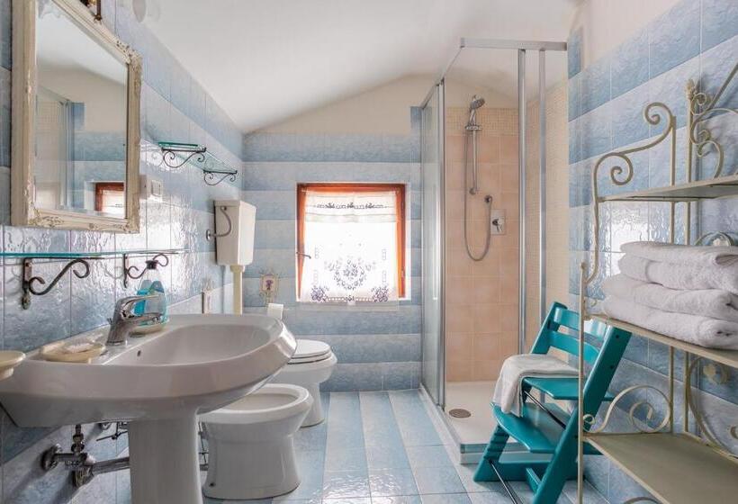 Люкс 2 Спальни, Villa Carol Appartamento E B&b