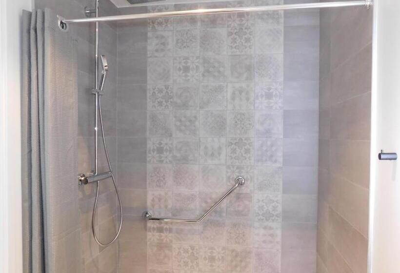 غرفة قياسية, La Maison De Paul & Margaux