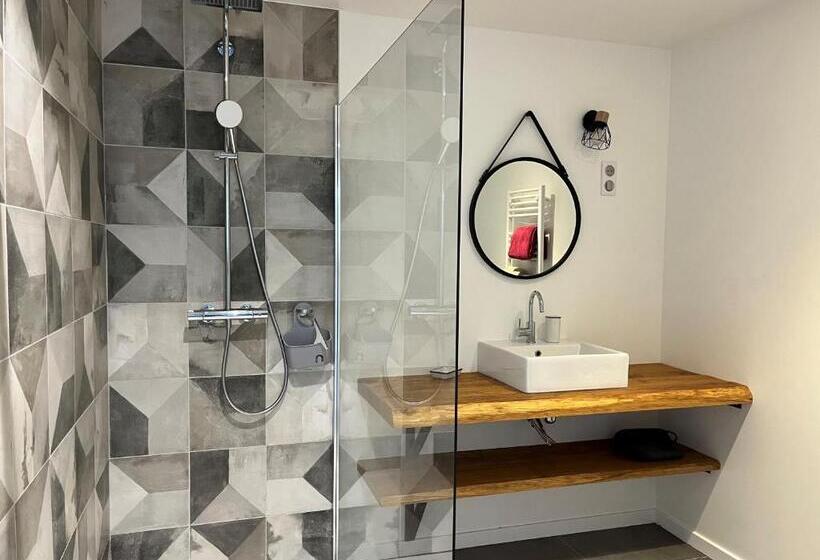 غرفة قياسية مطلّة علي الحديقة, La Maison De Paul & Margaux