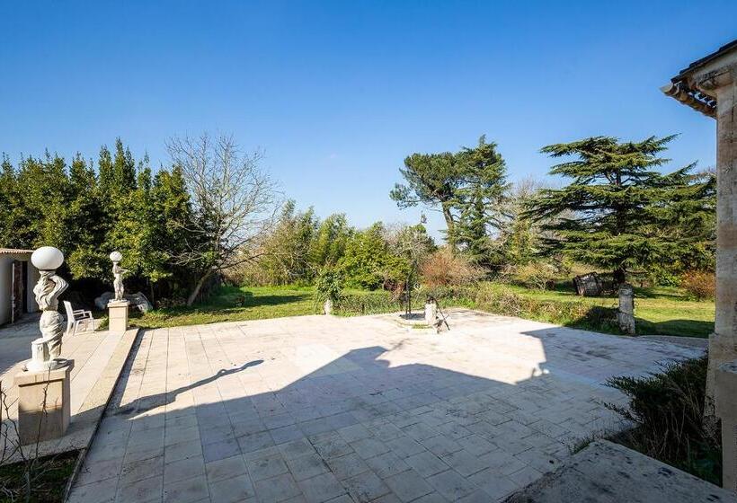 غرفة قياسية, Domaine Du Chauvet