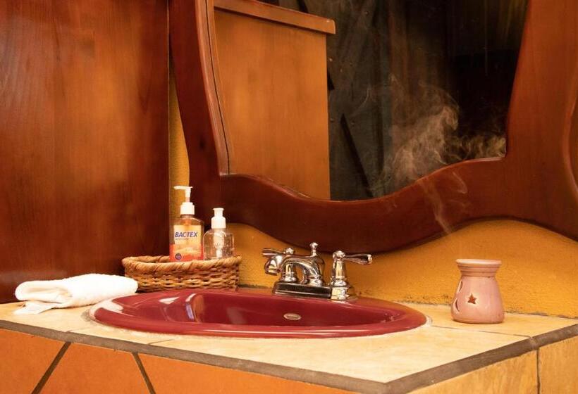 غرفة ديلوكس سرير كينج, Malekus Mountain Lodge