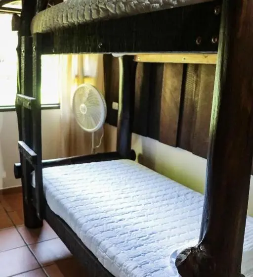 バルコニー付スタンダード４ベッドルーム, Malekus Mountain Lodge