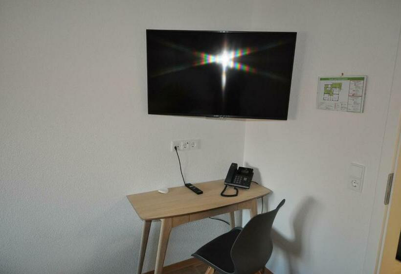 Quarto Estandar, D´r Rechenmacher