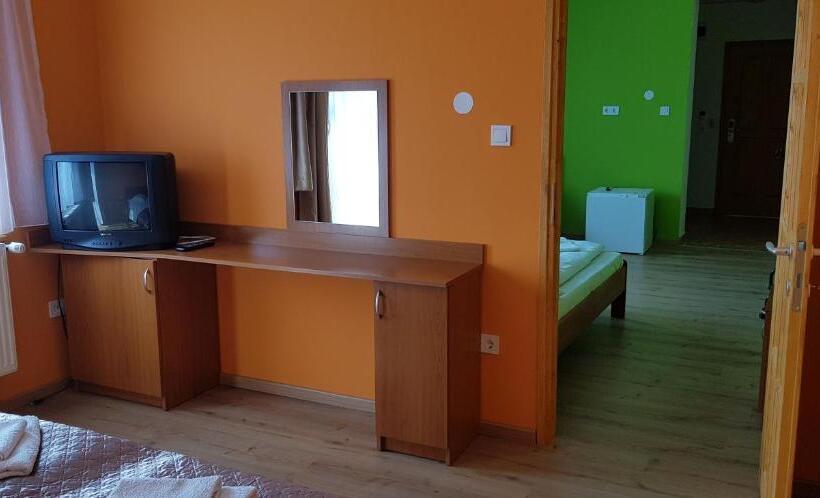 Familiesuite, Patonai