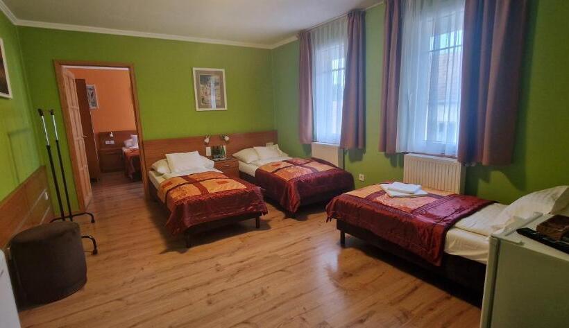 Familiesuite, Patonai