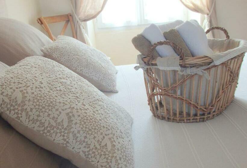 غرفة قياسية ثلاثية, Chambres D'hôtes Le Tilleul