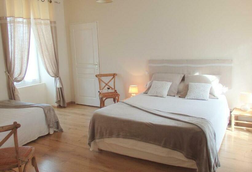 Номер Стандарт Трехместный, Chambres D'hôtes Le Tilleul