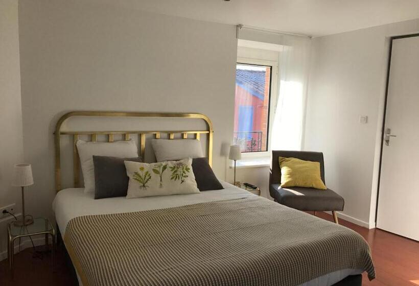 חדר סופריור, O'lodge