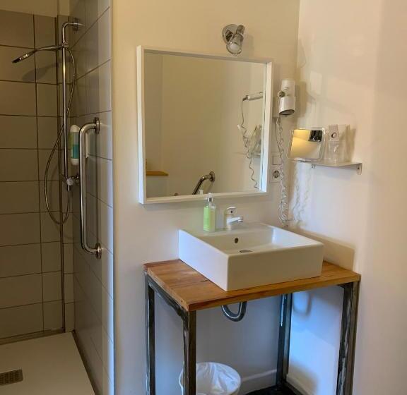 חדר סופריור, O'lodge