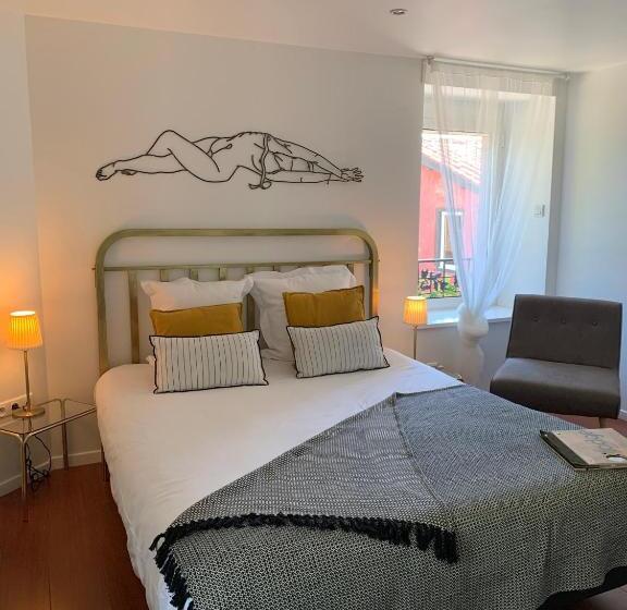 חדר סופריור, O'lodge