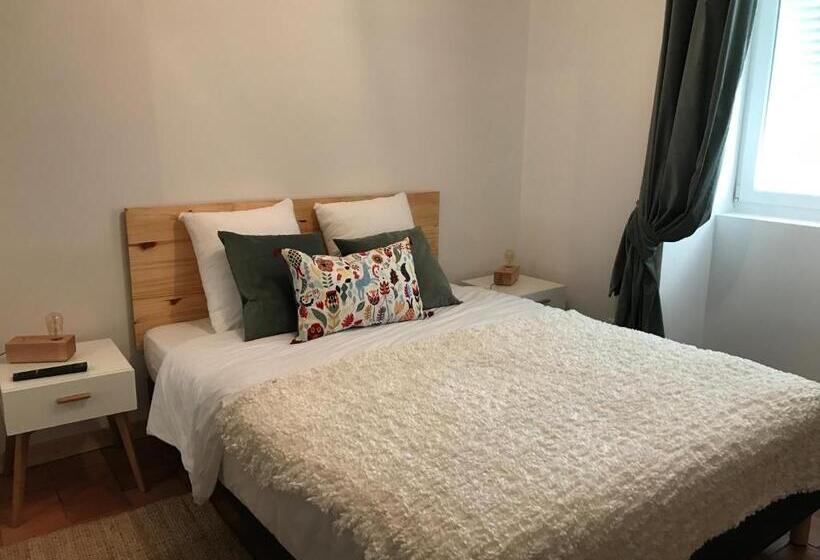 חדר סופריור, O'lodge